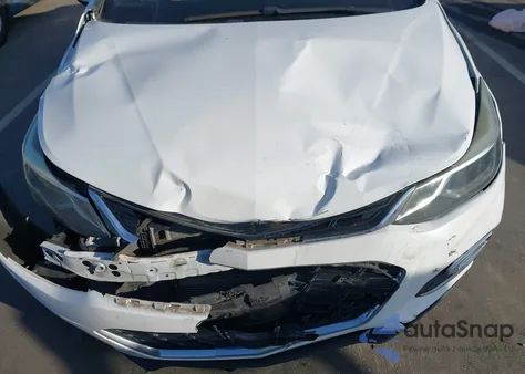 2018 Chevrolet Cruze Lt Auto z USA, uszkodzony, nr VIN 1G1BE5SM4J7246946